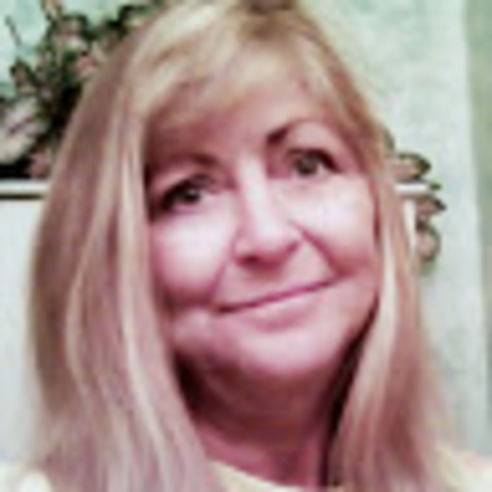 Meet your Posher, Teresa